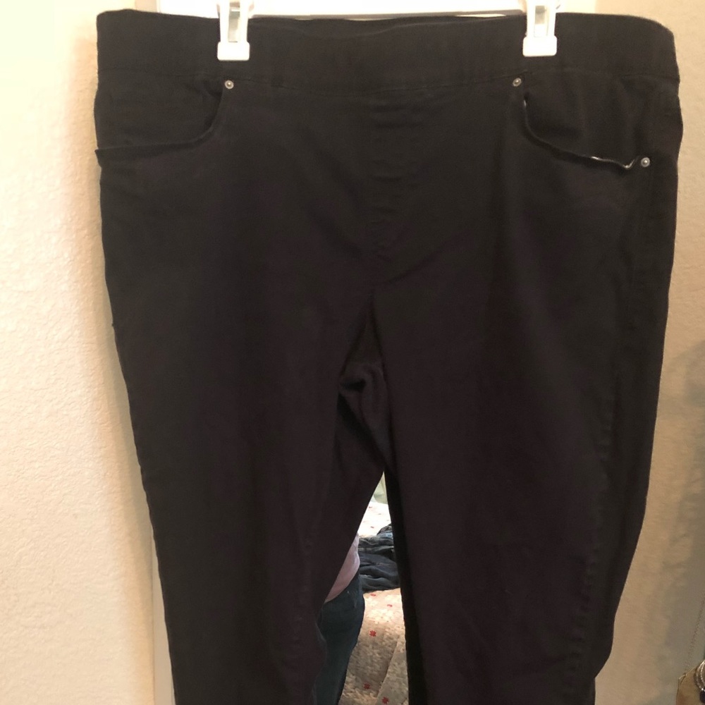 Black Levi skinny jegging’s size 22